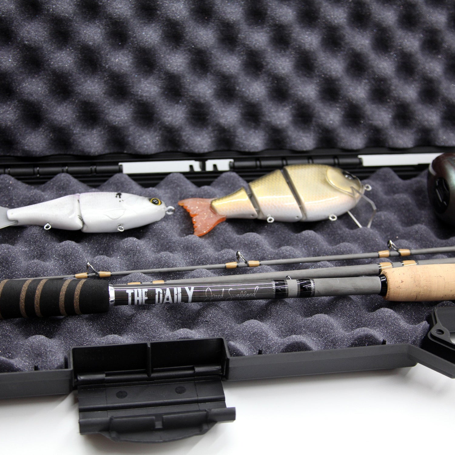 'The Daily' 3 - Piece Travel Swimbait Rod with Travel Case - Leviathan Rods